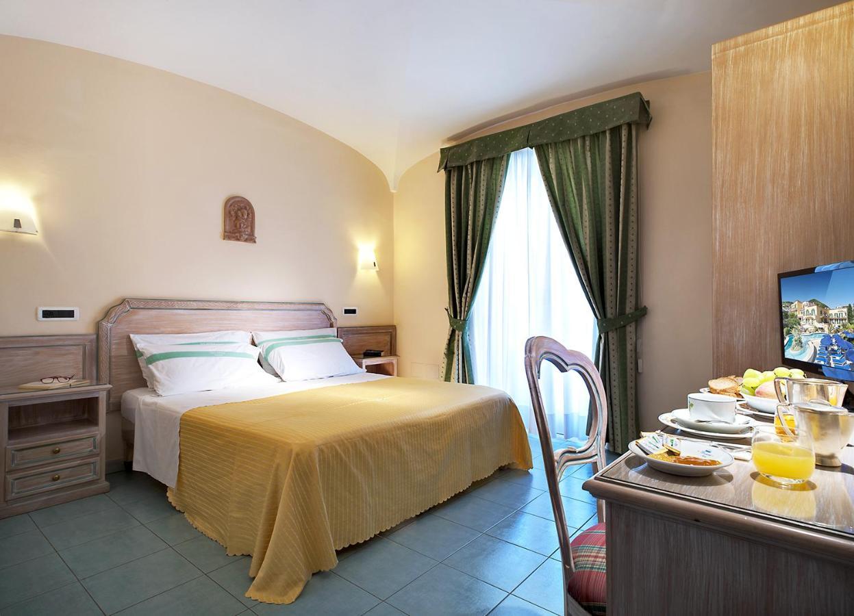 Hotel Royal Terme Искья Экстерьер фото